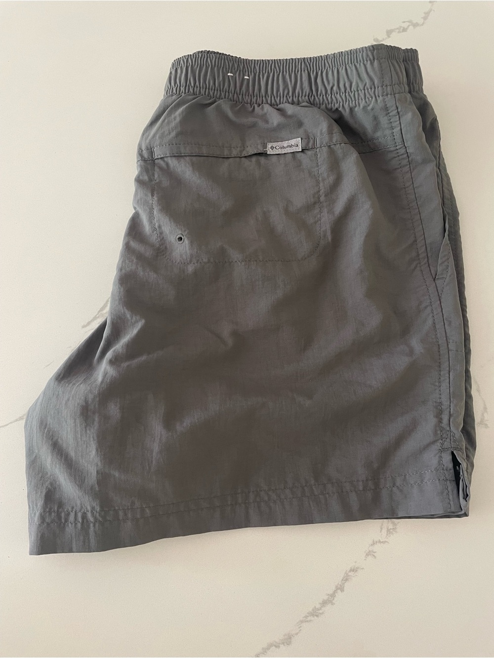 Columbia women's Gray Outdoor Elastic-Waist Shorts